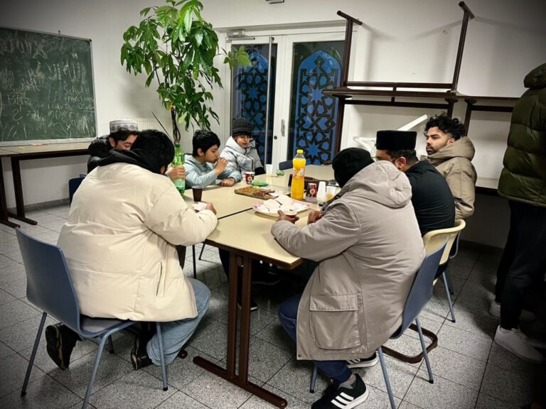 Majlis Kassel: Fajr Frühstück