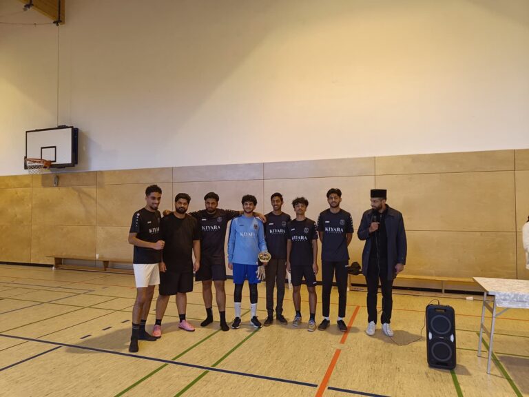 Majlis Schlüchtern: Hallenturnier und Tahajjud