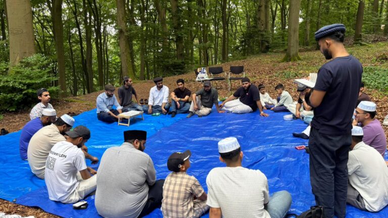 Majlis Heidelberg: Ausflug mit sadr Khudam-ul-ahmadiyya
